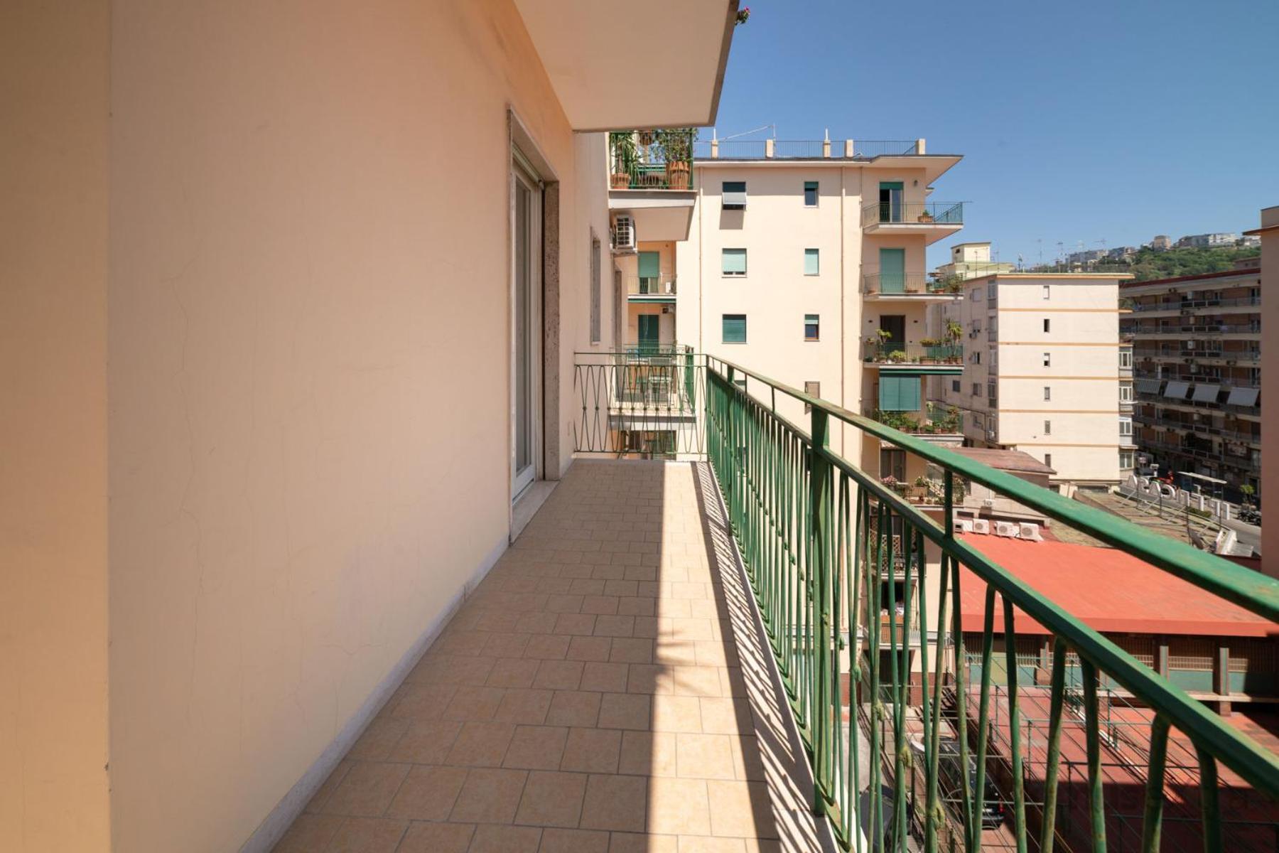 Appartamento Clara Domus By Domusextra Napoli Esterno foto